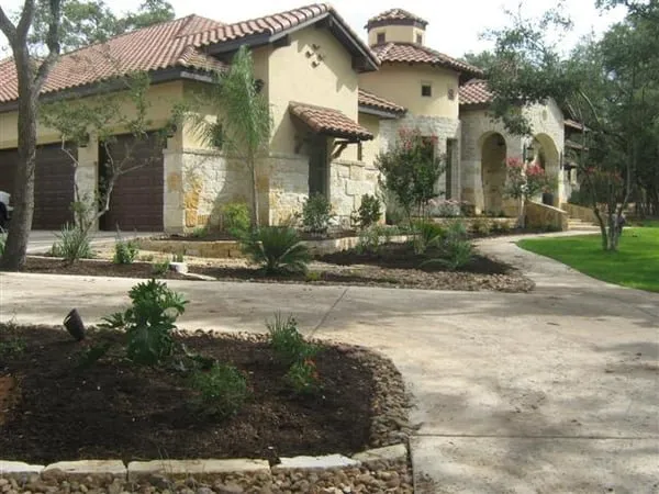 Professional landscape installation in Selma, TX - San Antonio Landscaping & Design