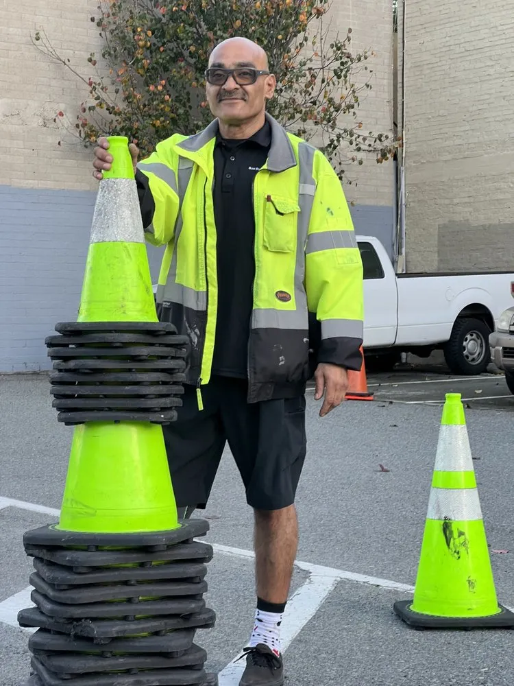 Trusted yard maintenance experts serving San Diego, CA - San Diego Building Services