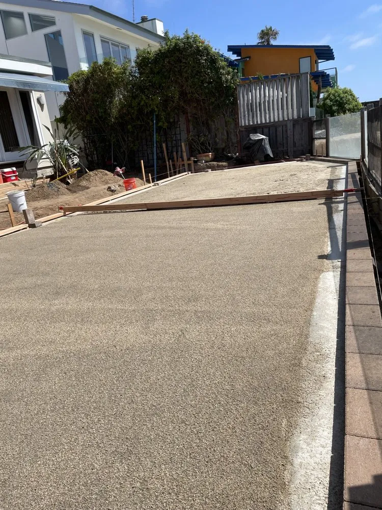 Reliable residential landscaping experts serving San Diego, CA - San Diego Green Planters