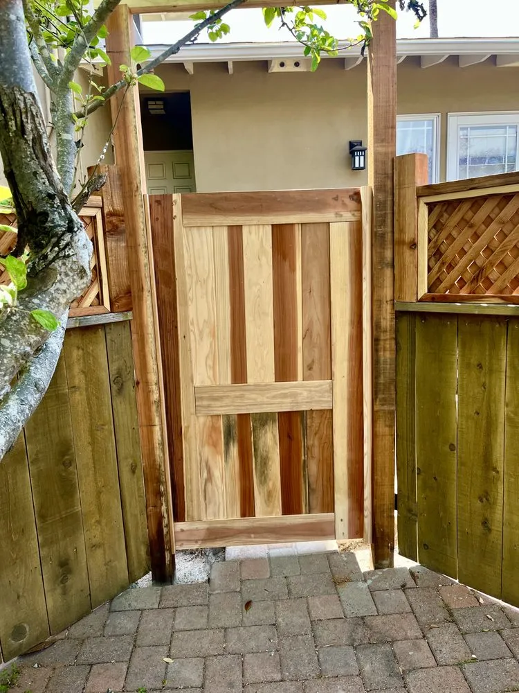 Professional lawn mowing service in San Diego, CA - San Diego Hardscapes Unlimited