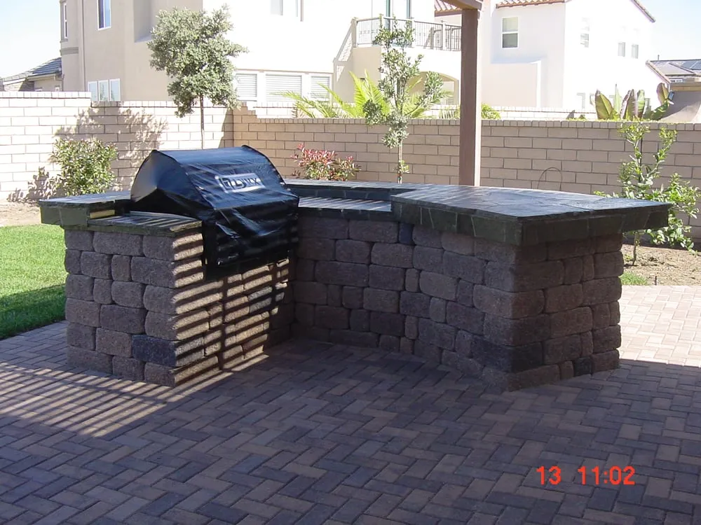 Custom yard cleanup service for residential properties in San Diego, CA by San Diego Scape and Maintenance