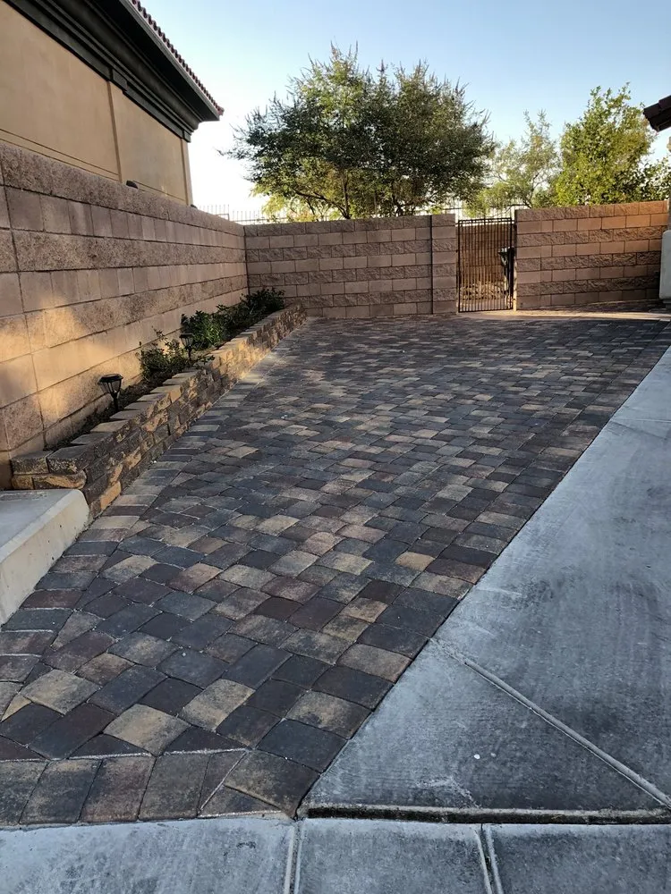 Affordable residential landscaping for year-round maintenance across North Las Vegas, NV - San Jose Flores Landscaping