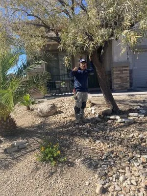 San Jose Flores Landscaping Logo