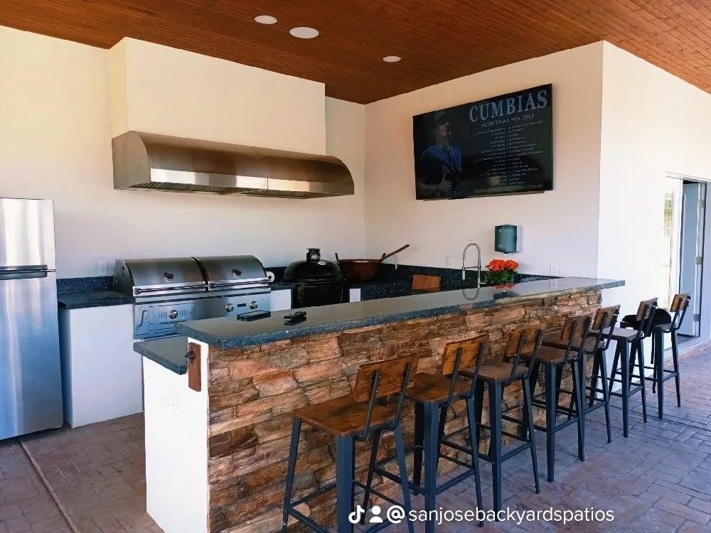 Affordable yard maintenance in Edinburg, TX by San Jose Landscaping & Sprinkles