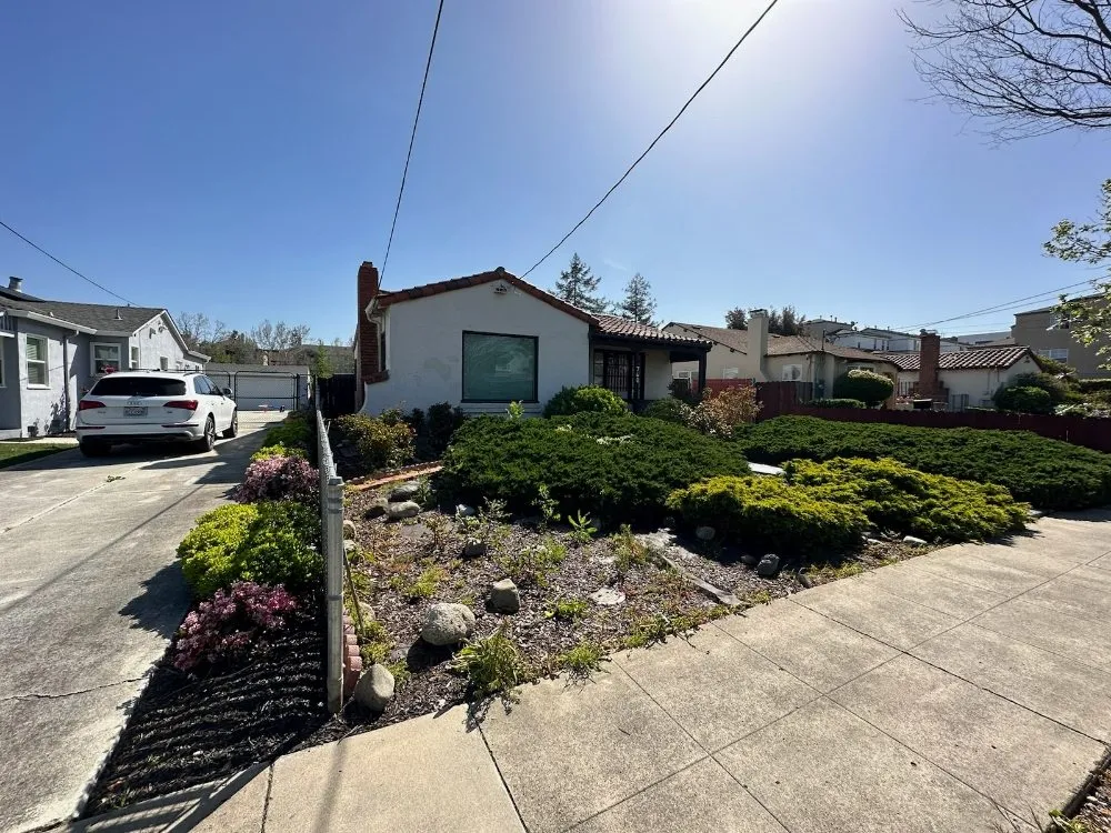 Custom landscaping services with custom design across San Jose, CA - San Jose Yard Cleanup