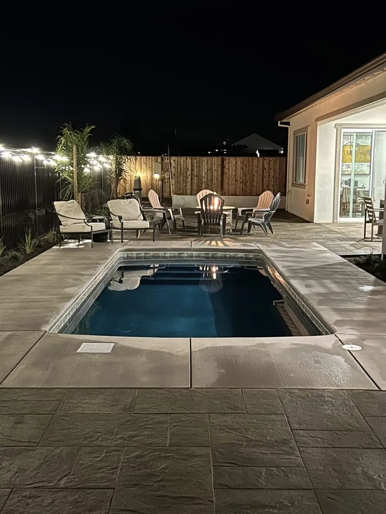 Custom yard cleanup service near you across Salinas, CA - San Juan Pools of Monterey