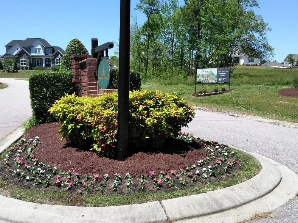 Expert garden landscaping in Zebulon, NC - San Juans Landscaping & Lawn Maintenance