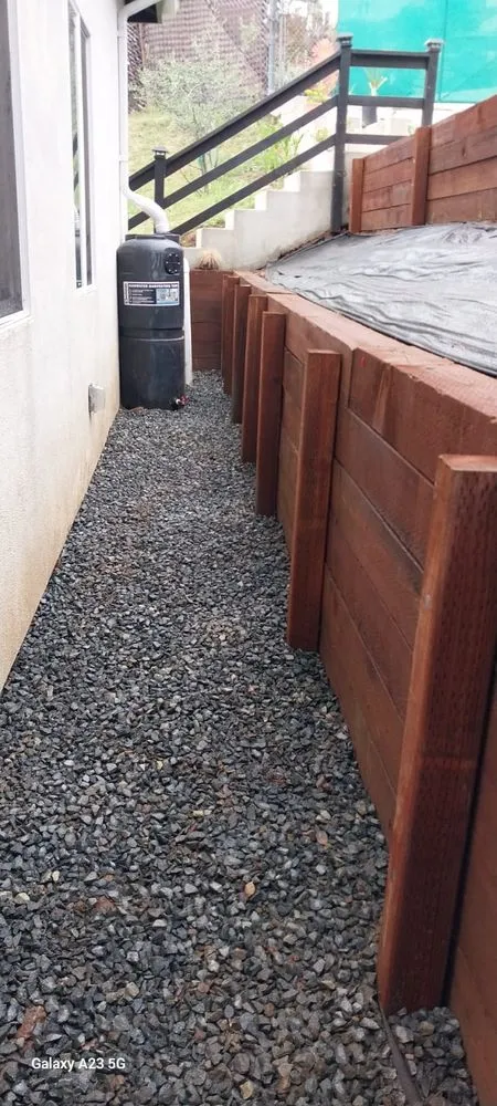 Top-rated yard cleanup service in Los Angeles, CA - San Rafael Landscape