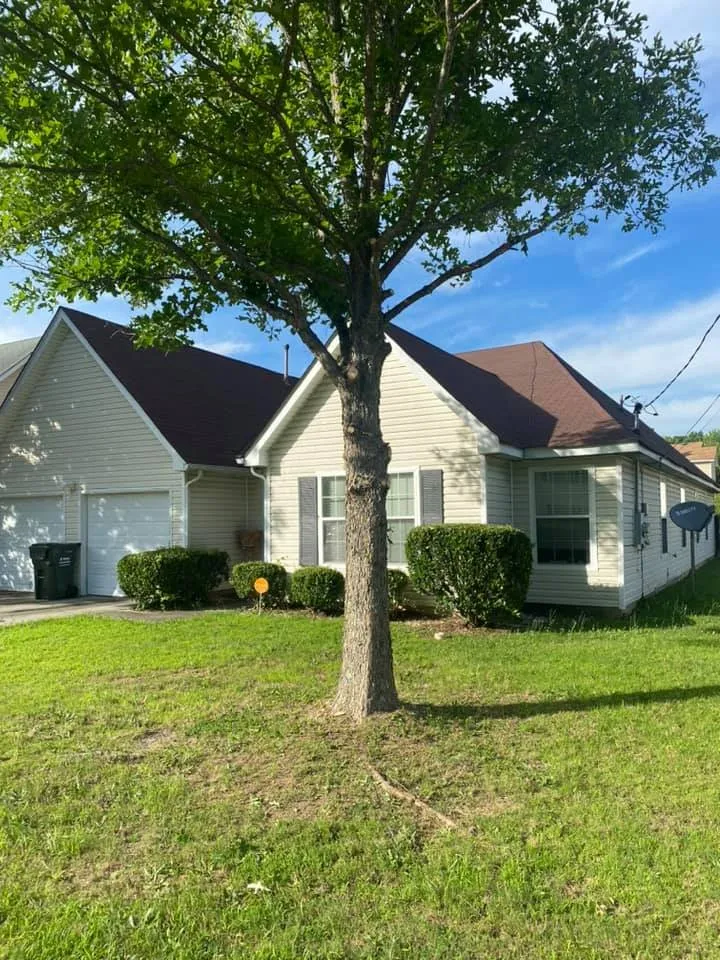 Professional yard cleanup service in Decatur, GA - Sanabria Property Management