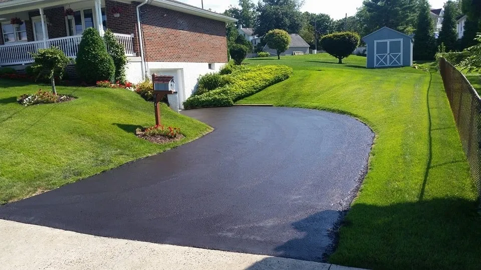 Custom lawn mowing service experts serving Douglassville, PA - Sanatoga