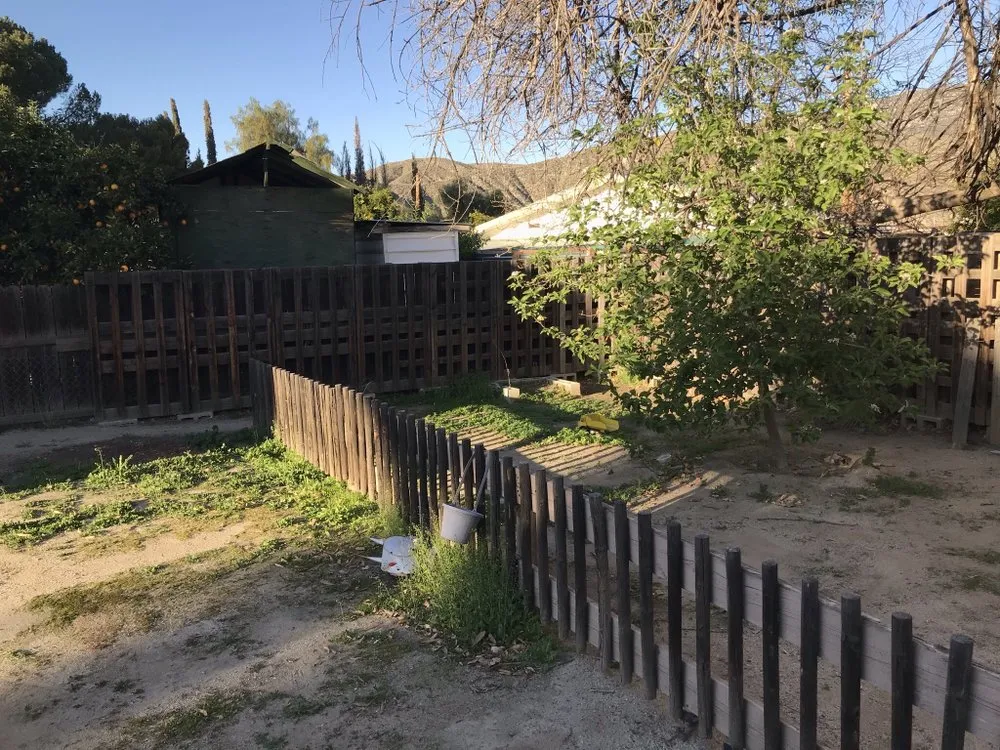 Professional lawn mowing service experts serving Hemet, CA - Sanchez & Bearden Gardening Service