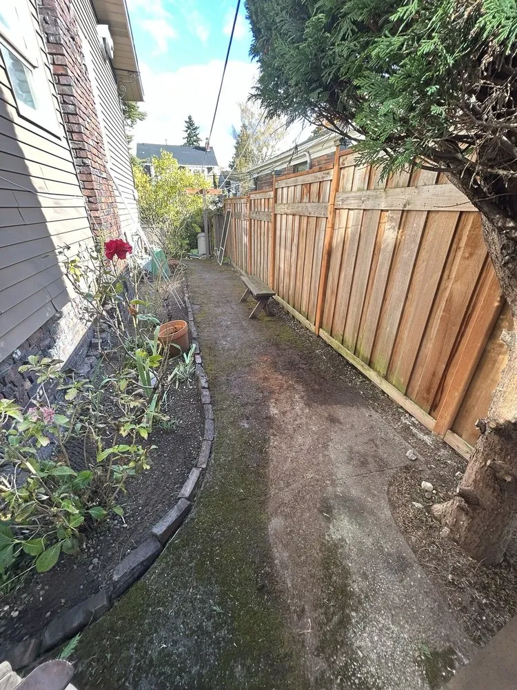 Local yard maintenance experts serving Federal Way, WA - Sanchez Clean Scape Services