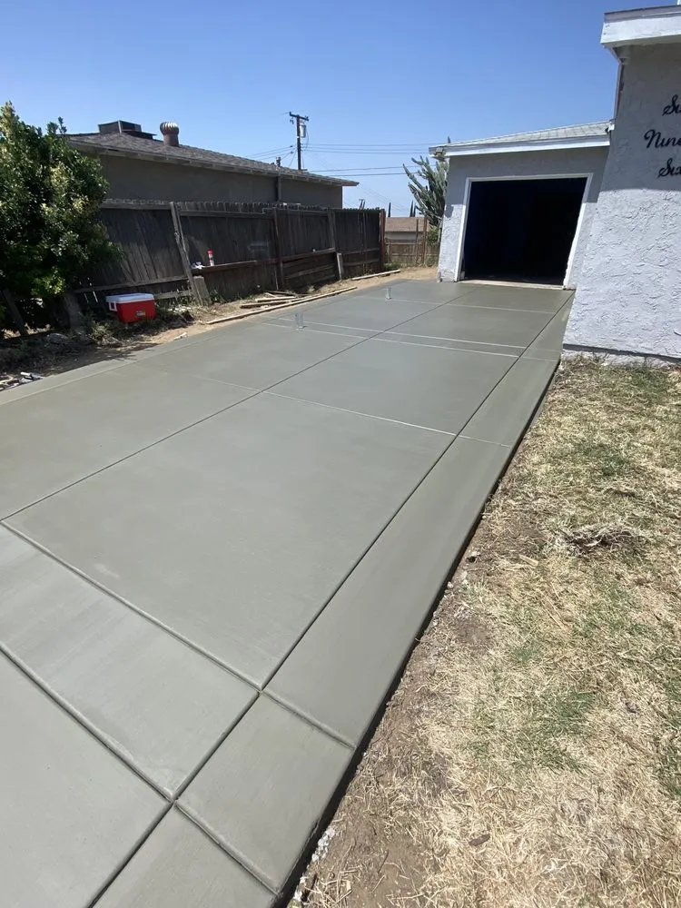 Expert landscaping services for residential properties in Hesperia, CA by Sanchez Concrete