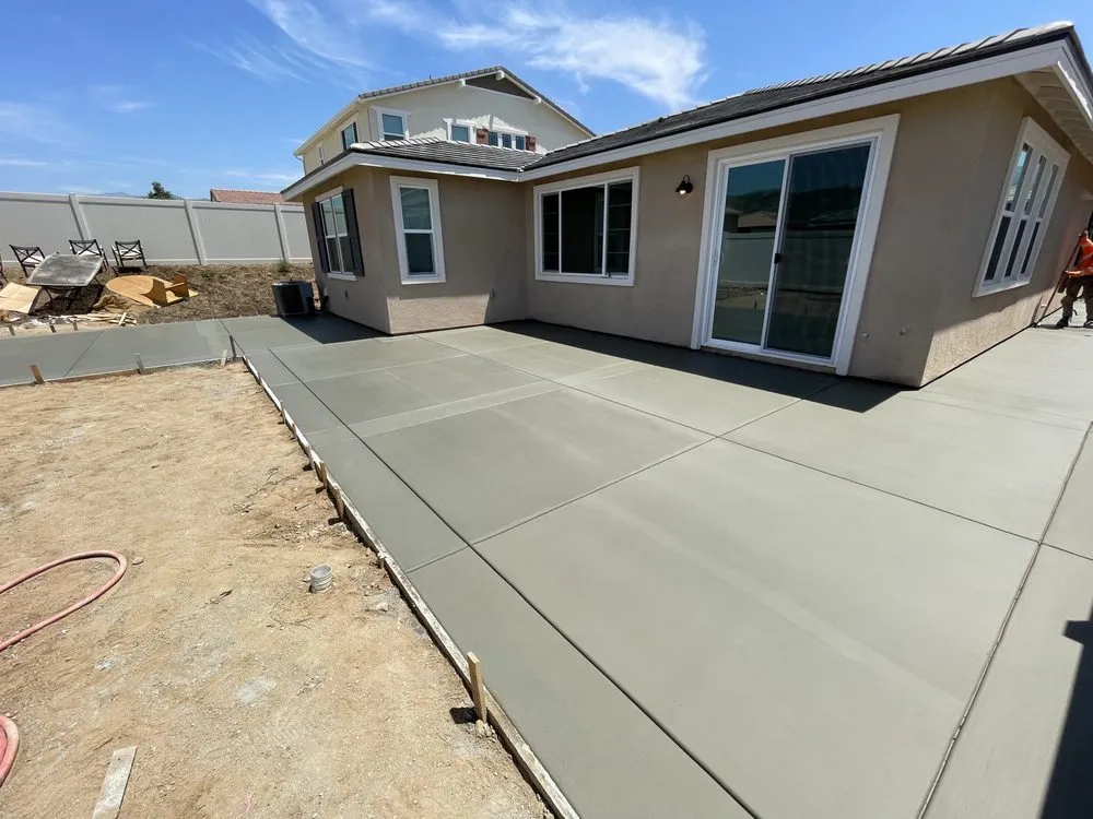 Local outdoor landscaping in Hesperia, CA by Sanchez Concrete