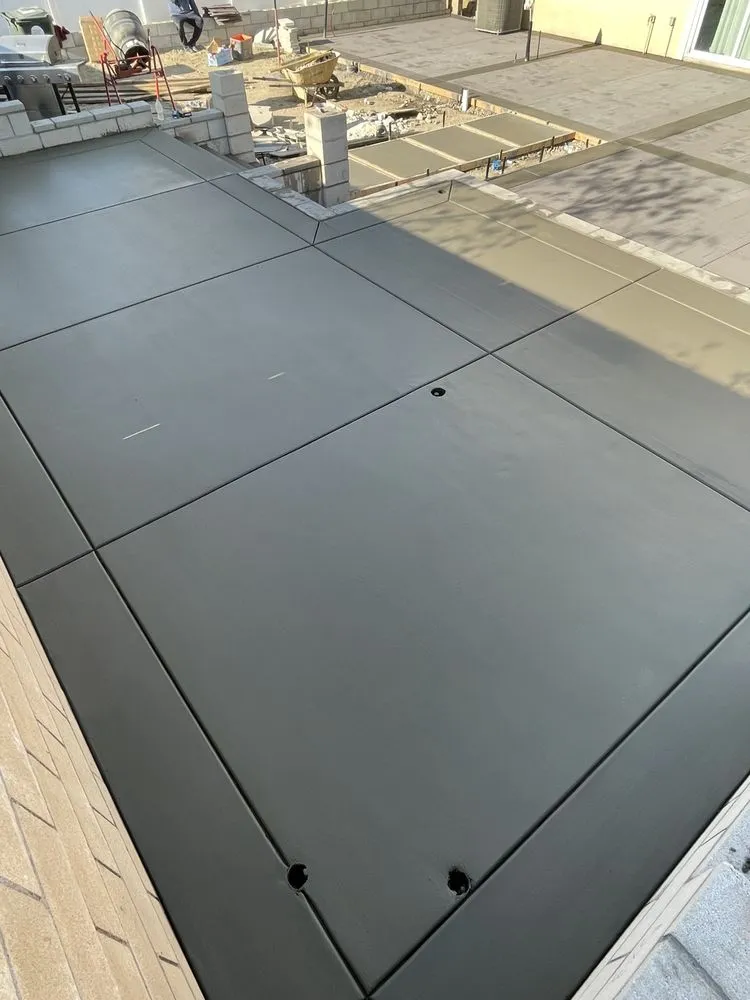 Trusted yard cleanup service in Hesperia, CA - Sanchez Concrete