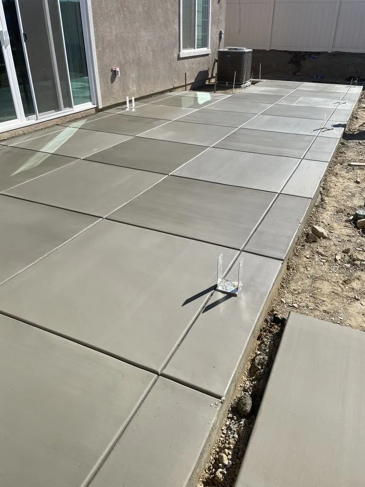 Trusted landscape design experts serving Hesperia, CA - Sanchez Concrete