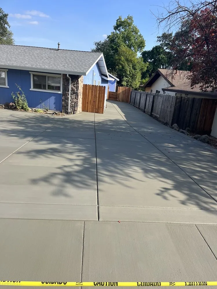 Affordable lawn care service in Foothill Farms, CA by Sanchez Landscaping