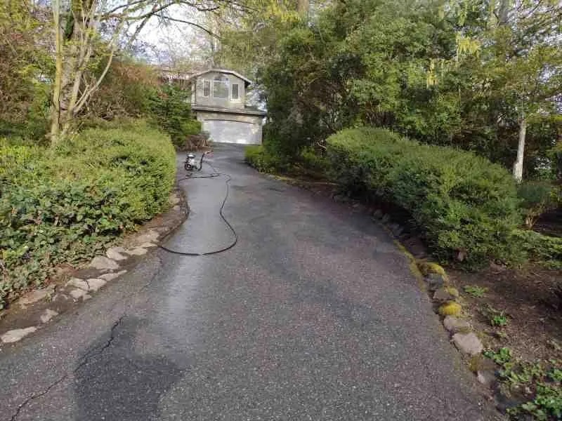 Expert outdoor landscaping for year-round maintenance in Poulsbo, WA by Sanchez Landscaping