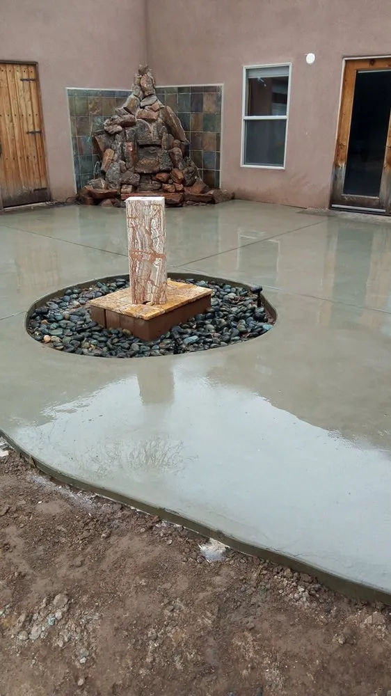 Affordable lawn care service in Rio Rancho, NM by Sanchez Landscaping