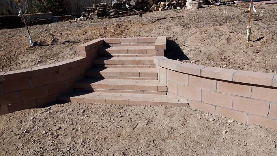 Affordable yard cleanup service experts serving Rio Rancho, NM - Sanchez Landscaping