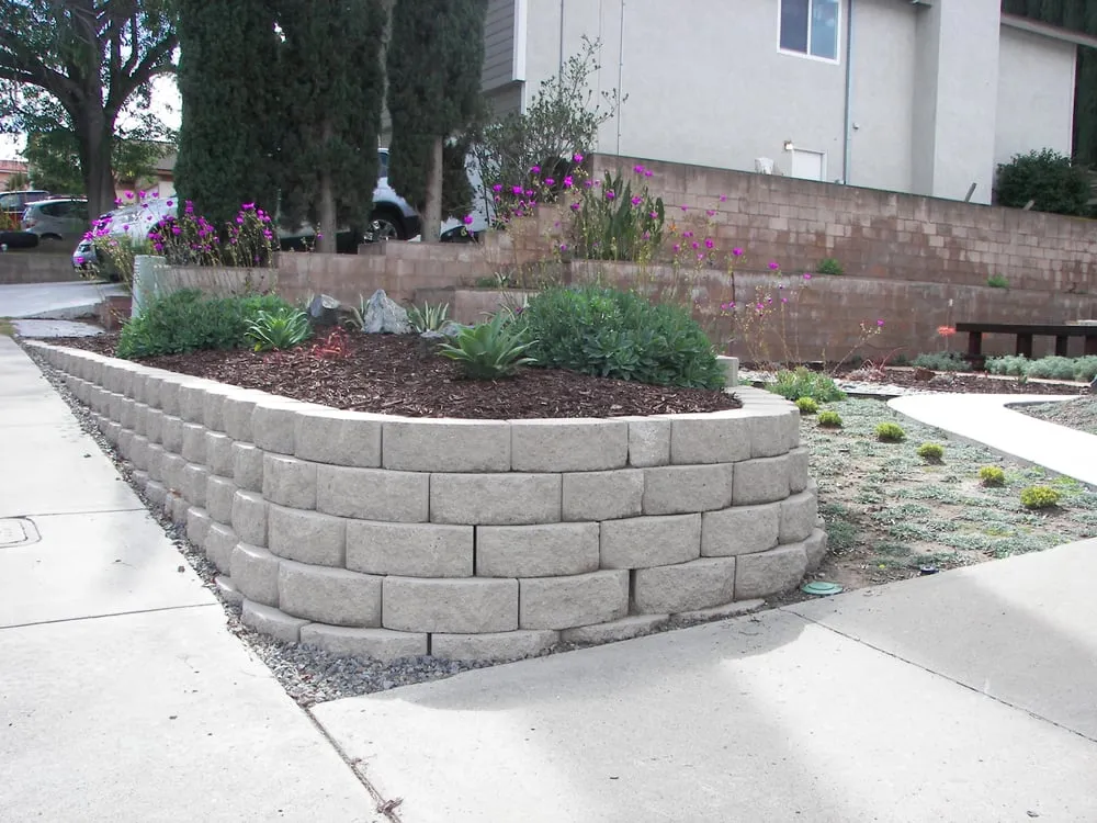 Custom yard maintenance experts serving San Diego, CA - Sanchez Landscaping Service