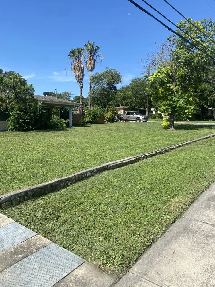Custom outdoor landscaping for homes in San Antonio, TX by Sanchez Lawn Services