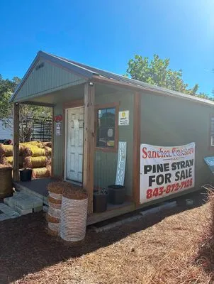 Sanchez Pinestraw Logo