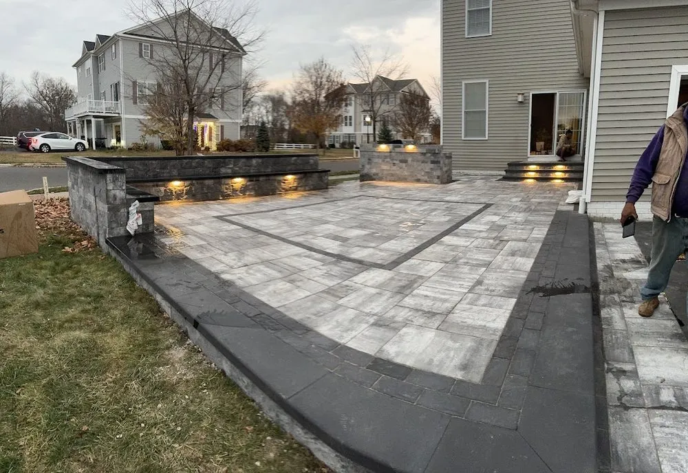 Reliable residential landscaping experts serving Wrightstown, NJ - Sanchez's Landscaping