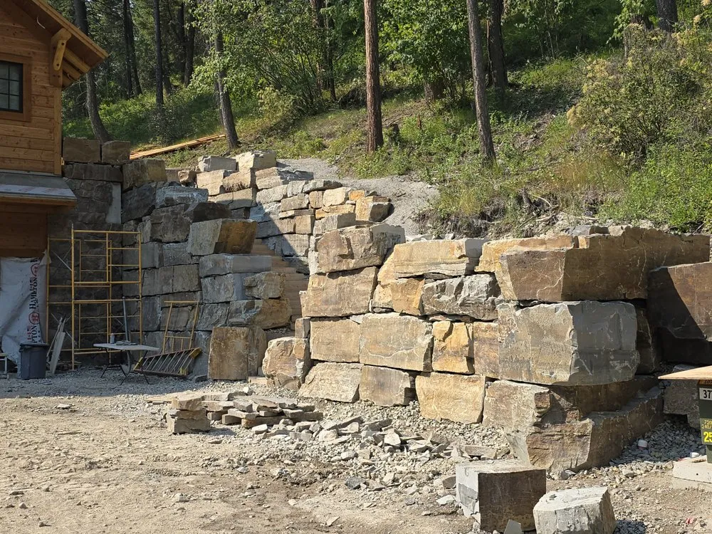 Reliable yard cleanup service in Kalispell, MT - Sand and Rose Construction