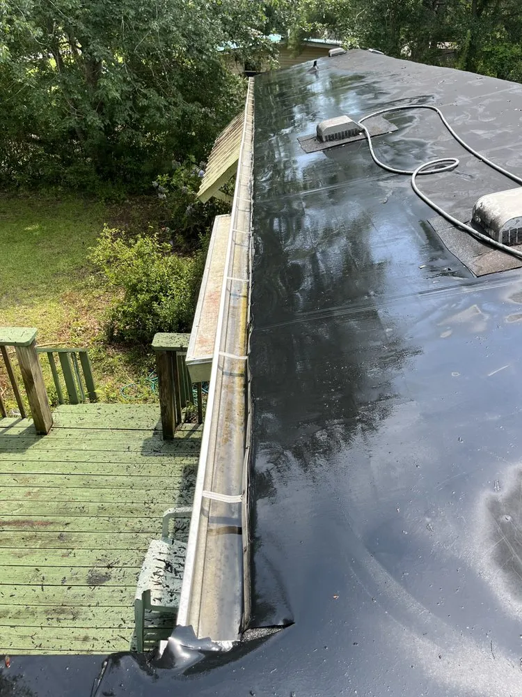Reliable outdoor landscaping in Supply, NC by Sandbar Softwash