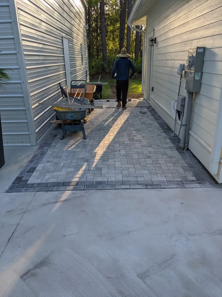 Custom residential landscaping in Freeport, FL by Sandcastle Pavers