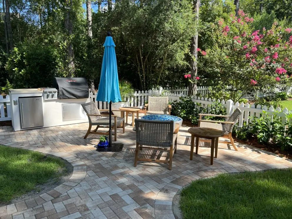 Reliable lawn care service near you in Freeport, FL by Sandcastle Pavers