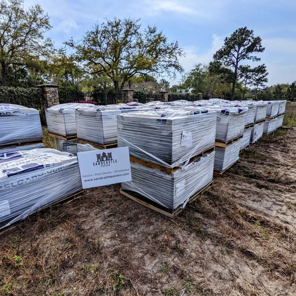 Custom residential landscaping for beautiful yards in Freeport, FL by Sandcastle Pavers