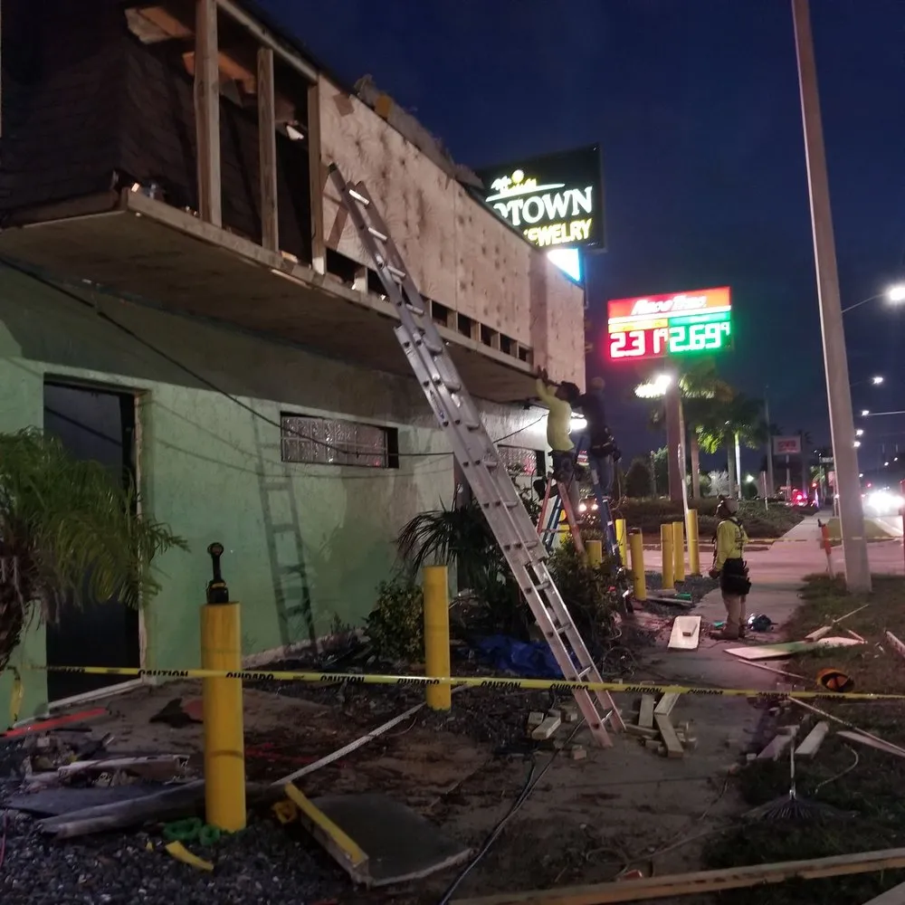 Trusted residential landscaping experts serving Fort Myers, FL - Sanddollar Services Group