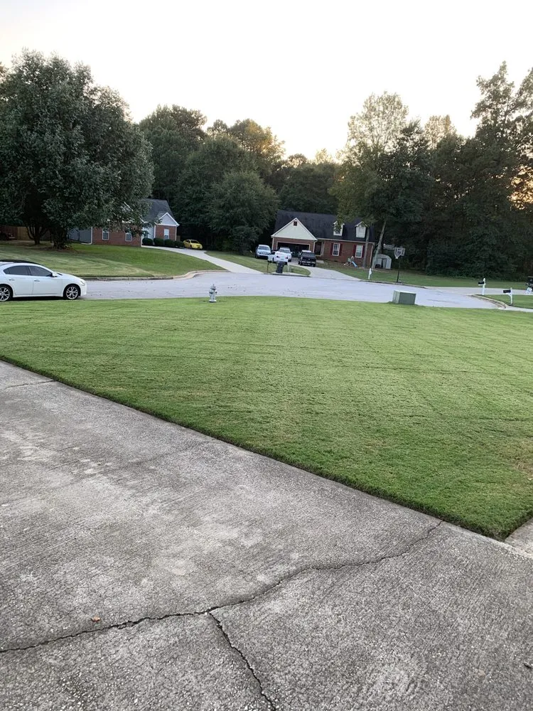 Trusted lawn care service in Stockbridge, GA by Sanders Landscaping & Maintenance