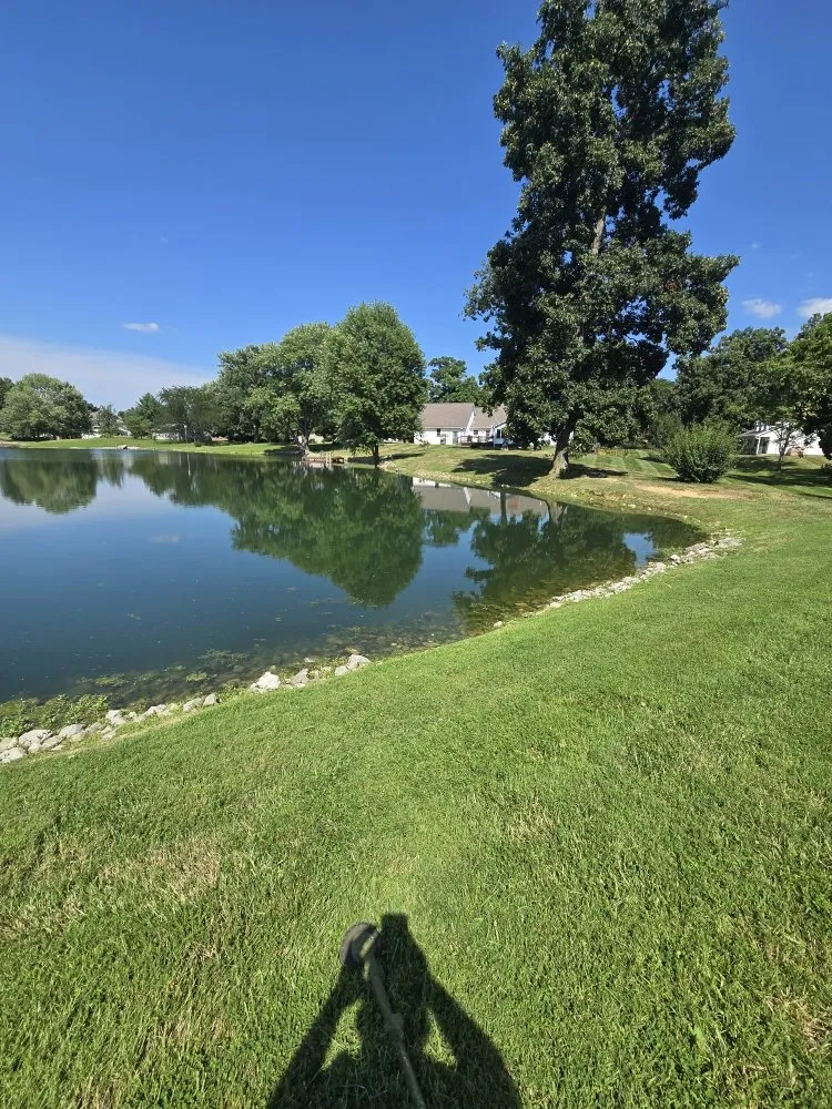 Local garden landscaping experts serving Jerseyville, IL - Sanders Lawncare and Outdoor Services