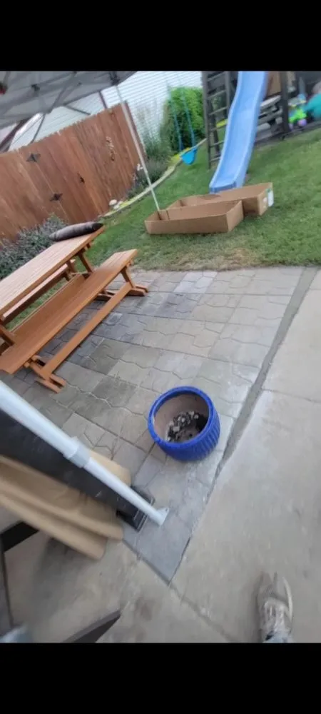 Local yard cleanup service for beautiful yards in Macomb, IL by Sandlin Roofing & Landscaping