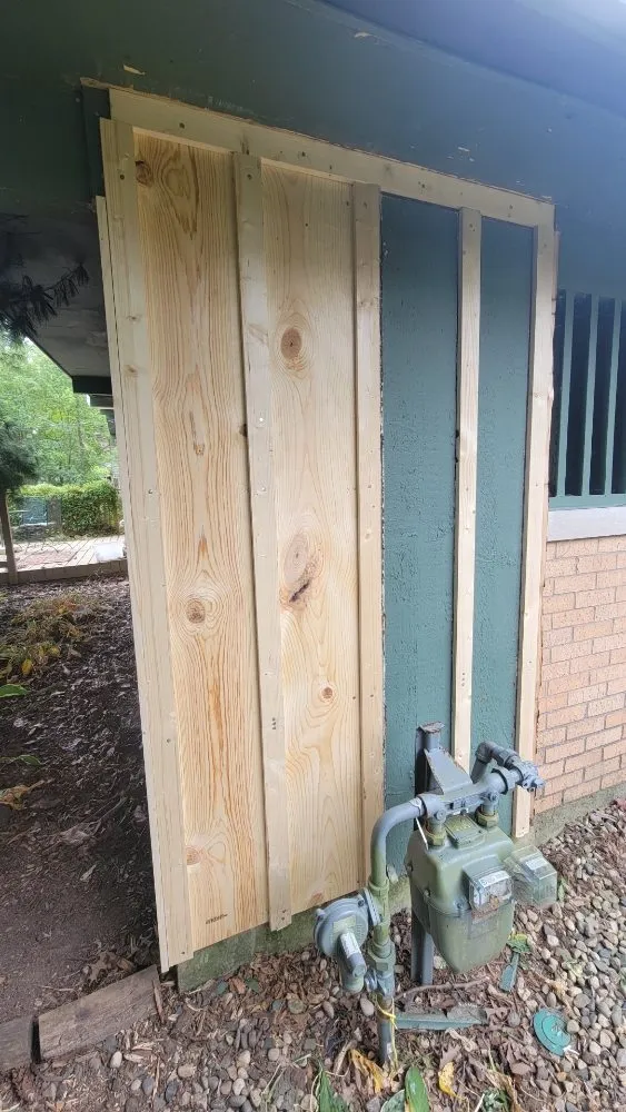 Reliable yard maintenance for outdoor upgrades in Macomb, IL by Sandlin Roofing & Landscaping