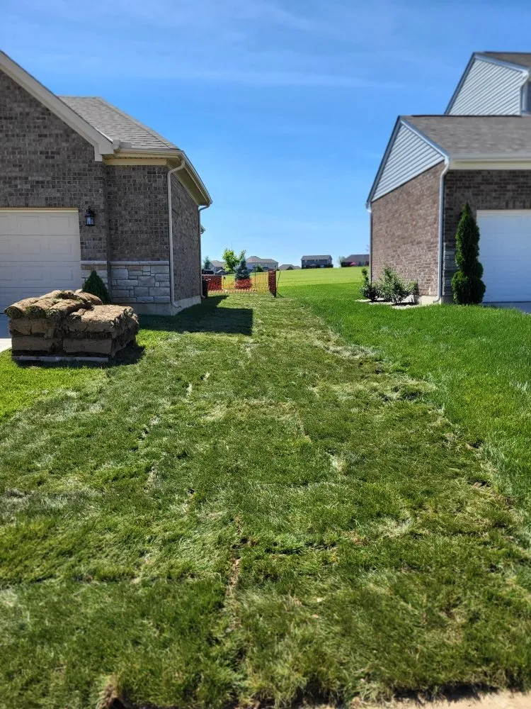 Custom garden landscaping in Hamilton, OH - Sandlins Landscaping