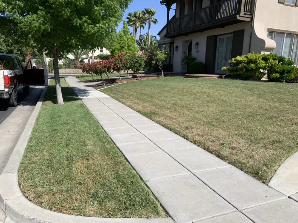 Local yard maintenance for beautiful yards in Tracy, CA by Sandoval Landscaping