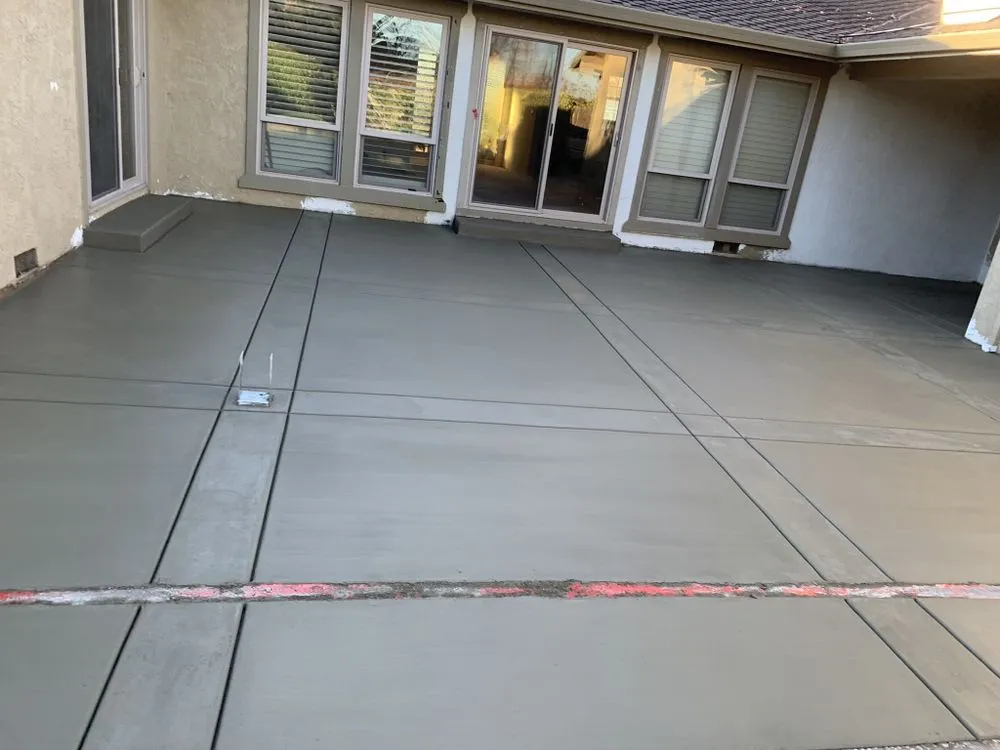 Professional lawn care service for beautiful yards in Lodi, CA by Sandoval R landscaping