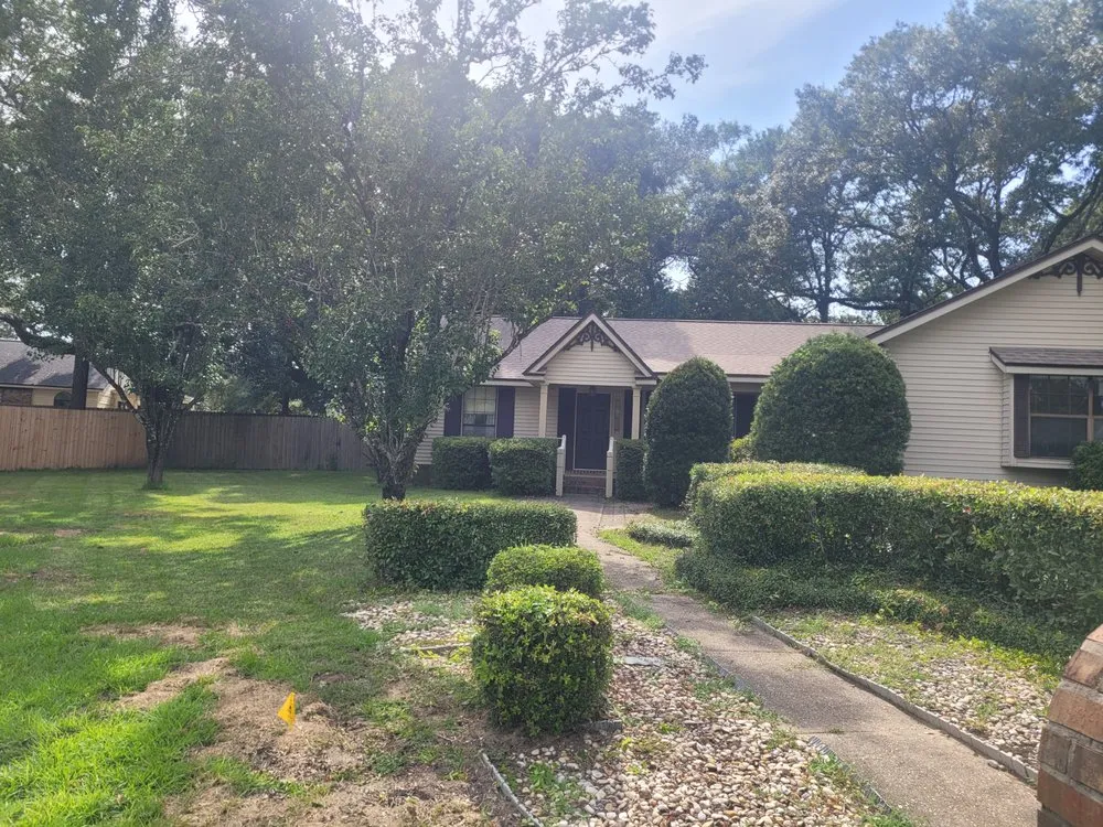 Trusted garden landscaping for year-round maintenance in Milton, FL by Sands Landscaping