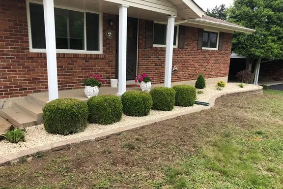 Sandy Creek Landscaping Logo