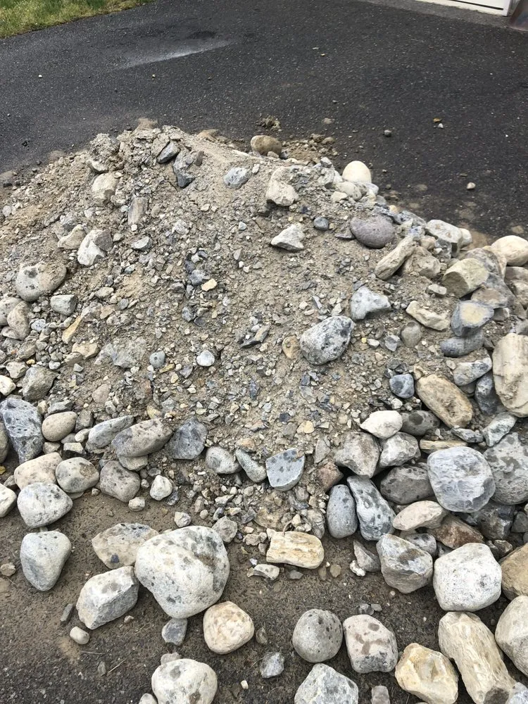 Trusted lawn care service in West Creek, NJ by Sandy T's Stone And Garden Center