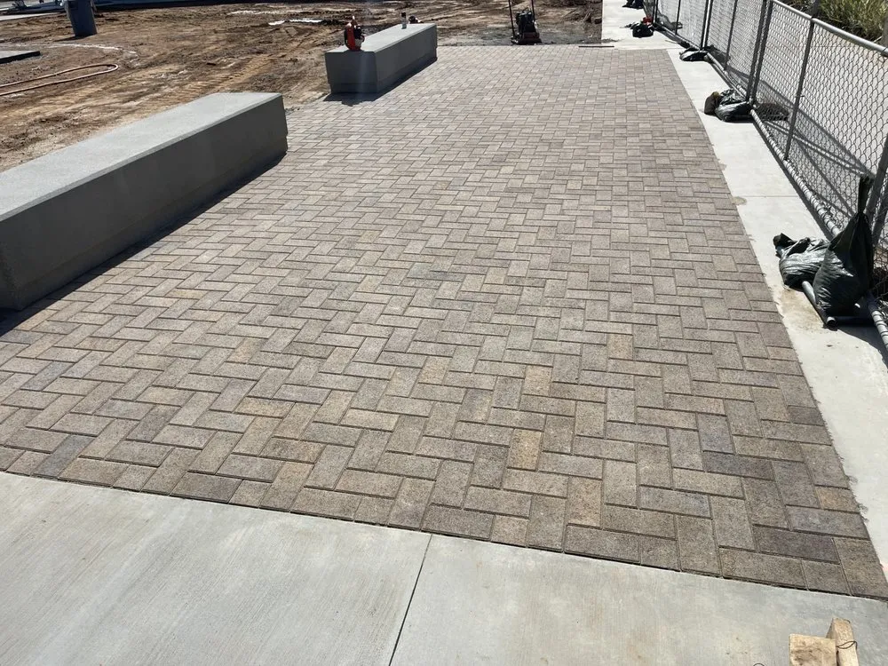 Professional lawn care service experts serving San Diego, CA - Sandyland Landscape Construction