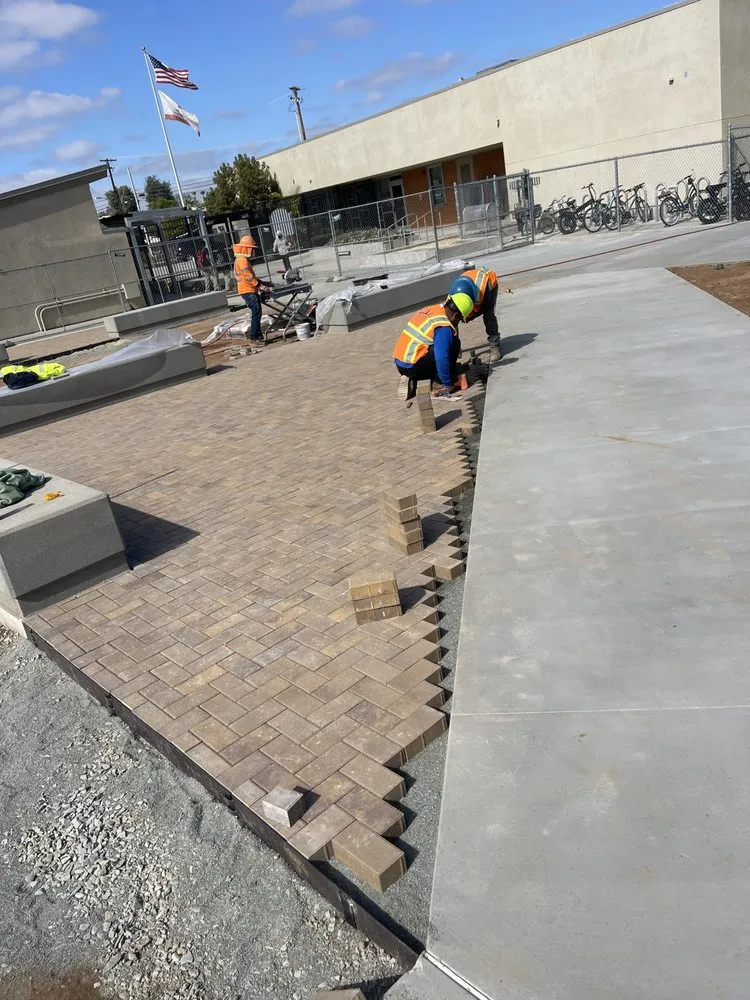 Local outdoor landscaping in San Diego, CA by Sandyland Landscape Construction