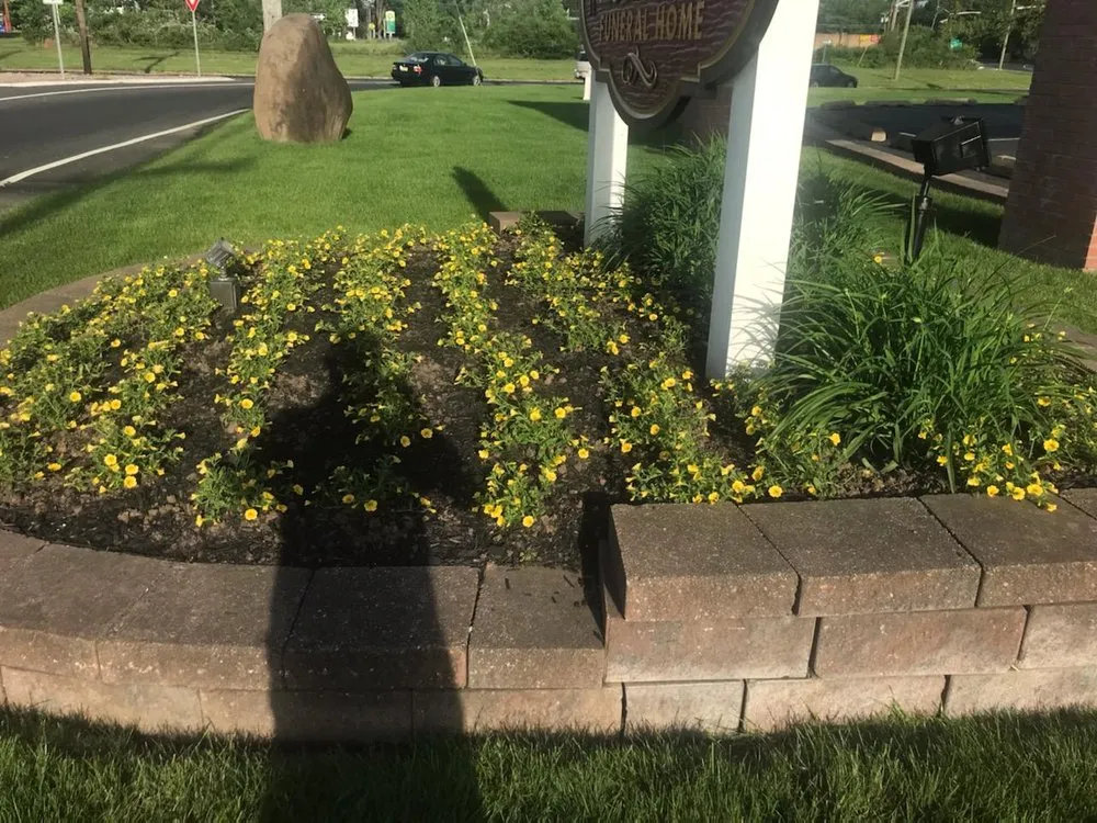 Custom landscape installation in Trenton, NJ - Sandy's Landscaping