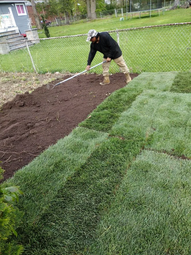 Expert residential landscaping in Trenton, NJ by Sandy's Landscaping