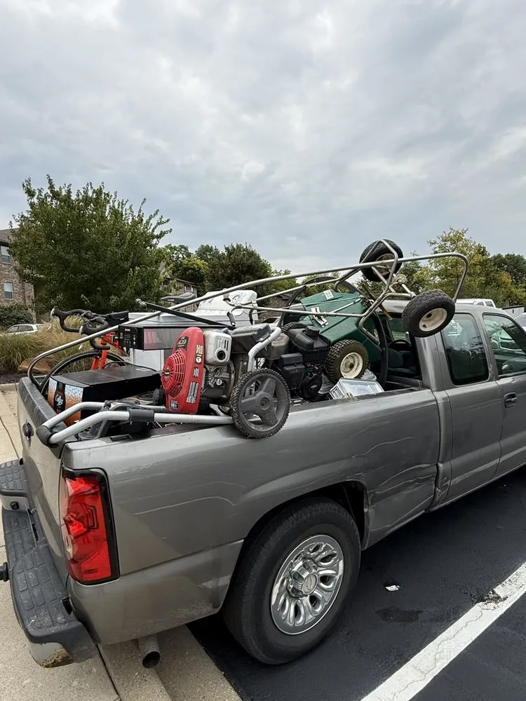 Reliable lawn mowing service experts serving La Grange, KY - Sandys Services