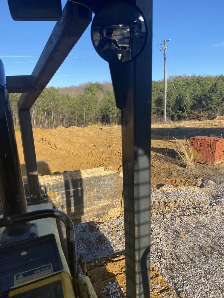 Top-rated yard cleanup service in Dora, AL by Sanford Land Services